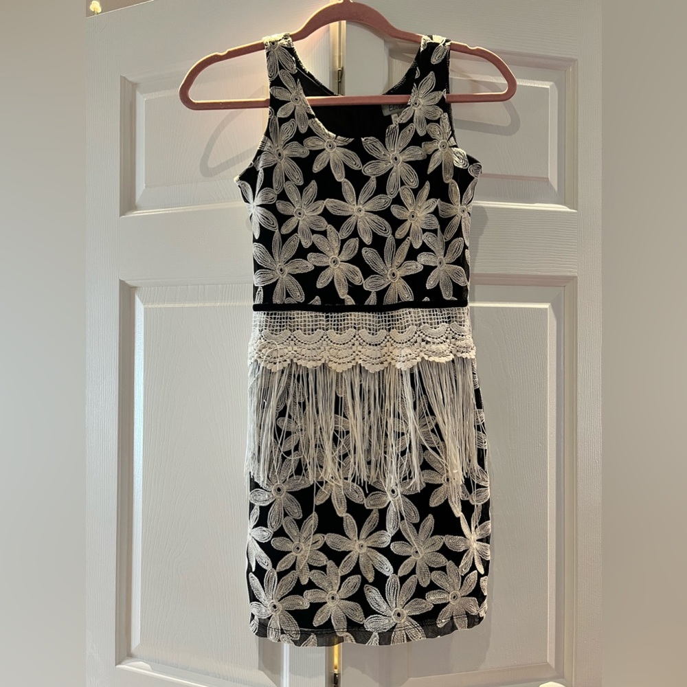 Beautiful fun dress for dancing / dance competition, dinner parties and more.